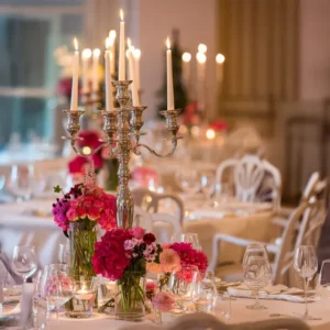 Chandelier pour décorer vos centres de tables de mariage