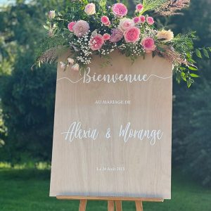Panneau de bienvenue en bois