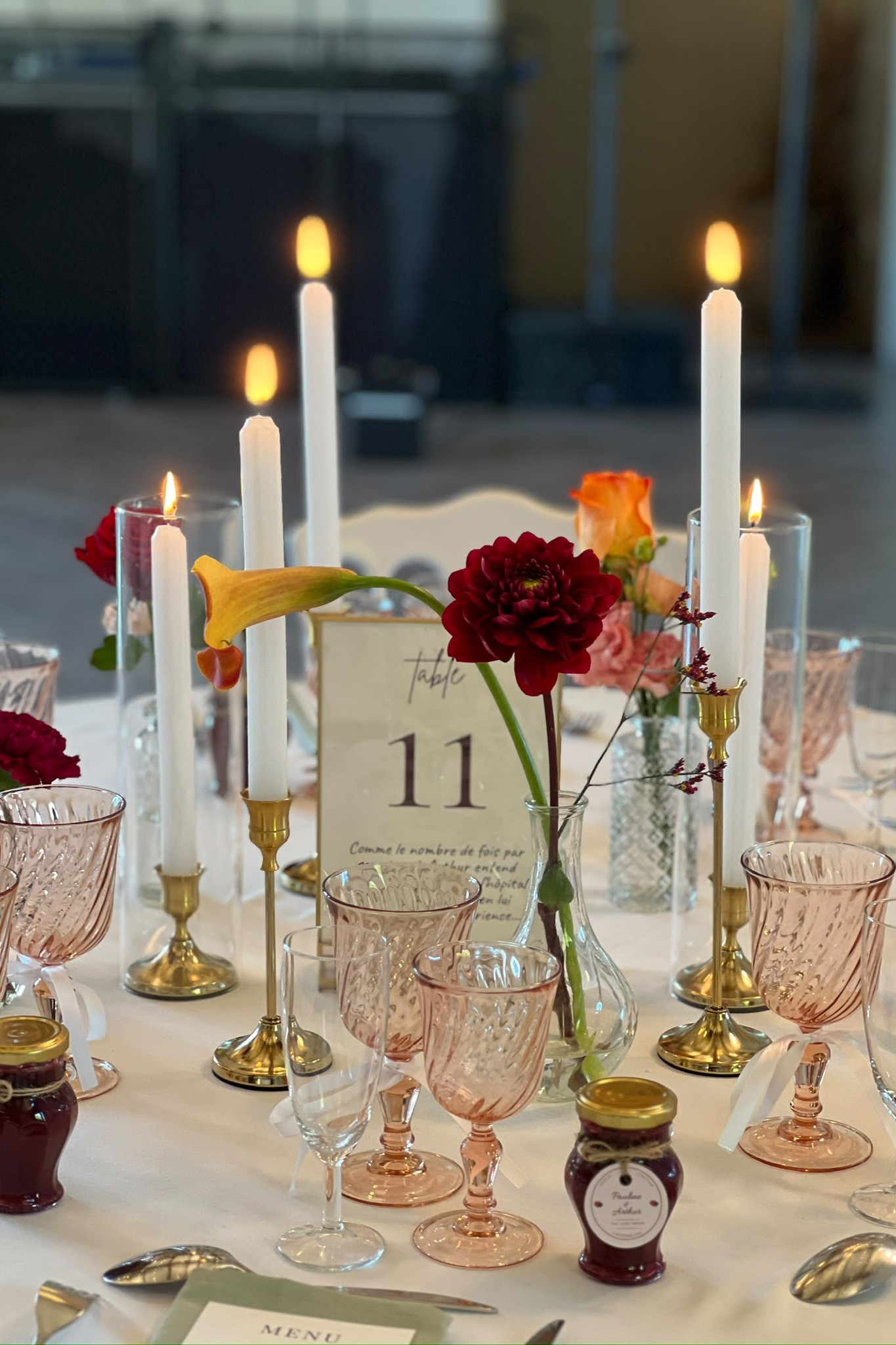 Déco de table mariage soliflore bougies